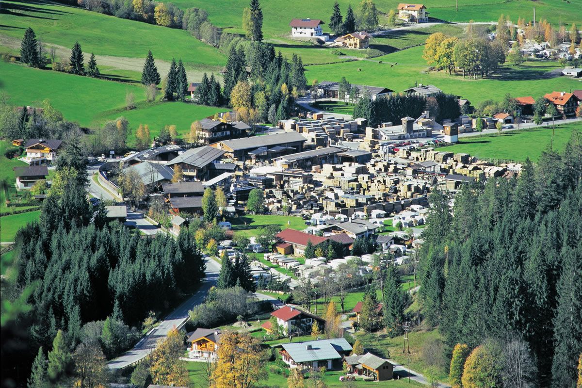 Unser Betrieb mit Werkgelände in Altenmarkt im Pongau - Qualitätsprodukte aus Österreich